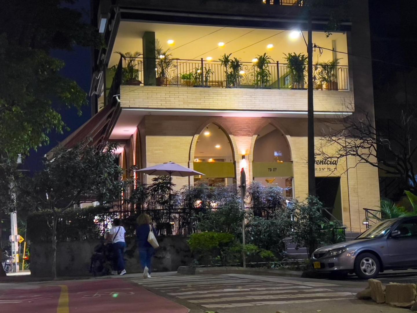 Rosa Negra Haven Cozy Stadio Aparta-Suite Medellin Exterior photo